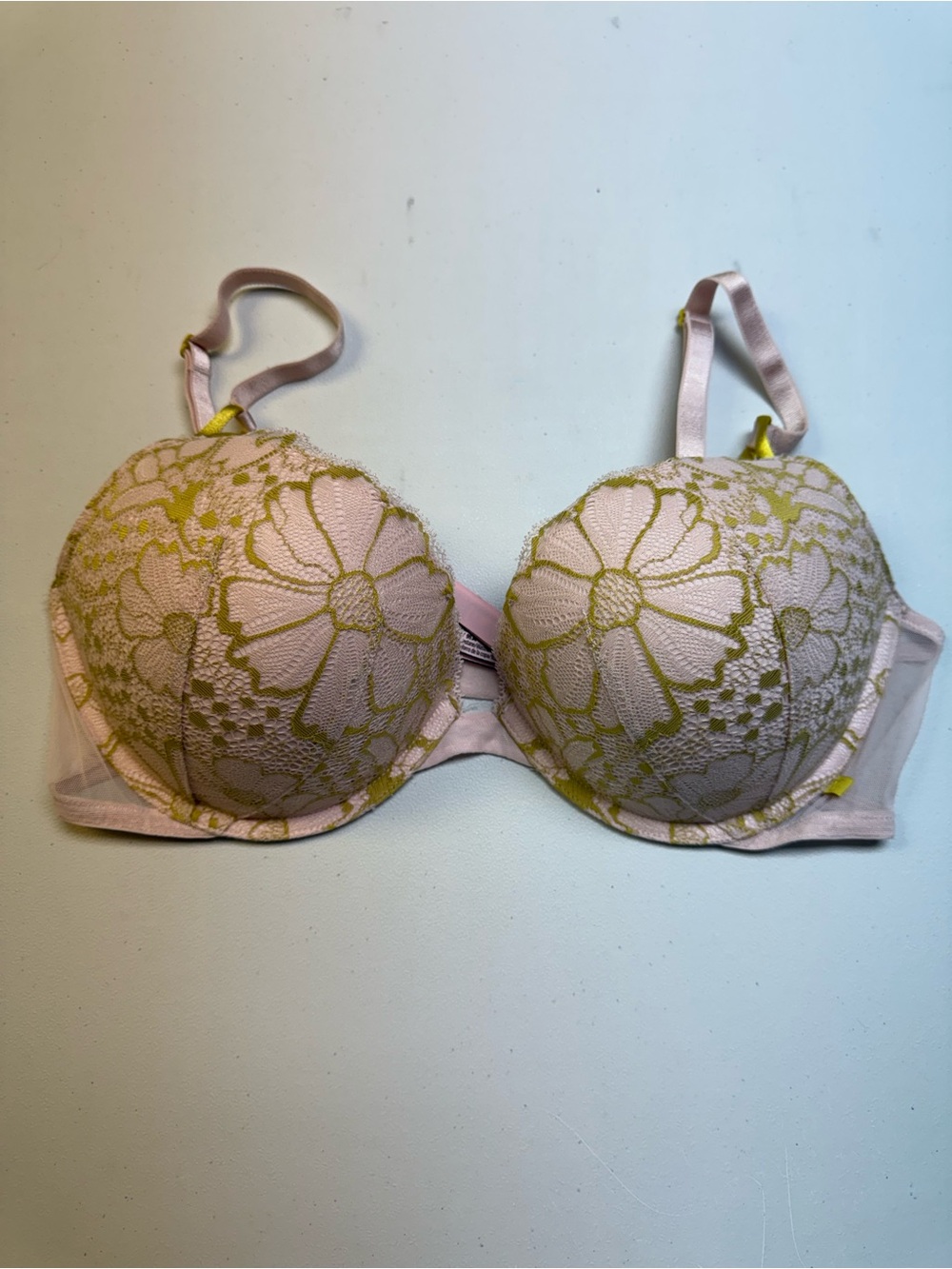 Victoria’s Secret Push-Up Lace Bra in Blush Pink and Greenish Yellow Floral